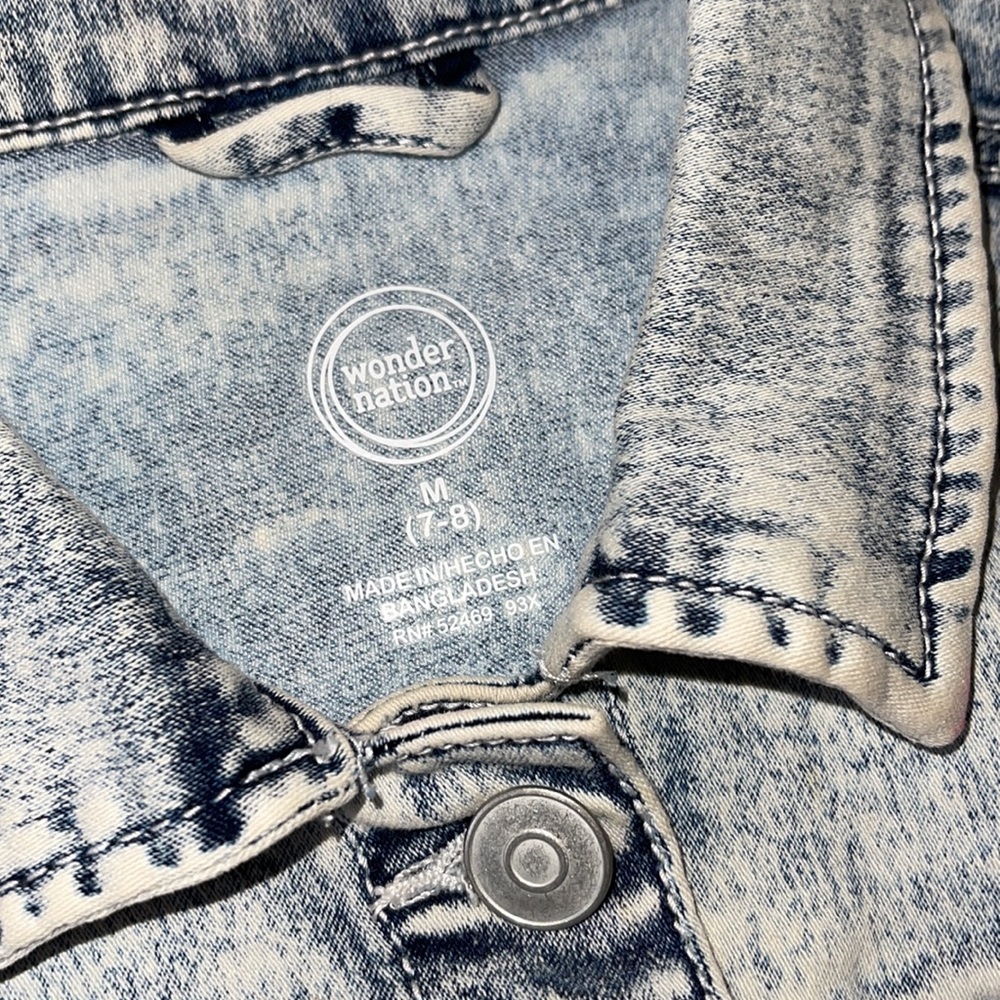 Girls Jean Jacket. - Picture 5 of 5